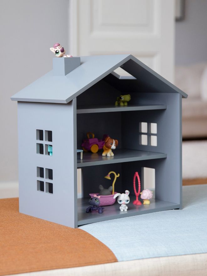 Nofred Harbour House dollhouse, grey