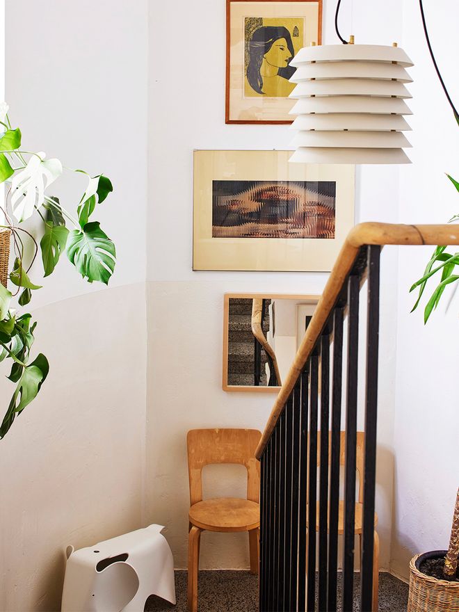 Stairway decor at Johanna and Daniel Bruun's home