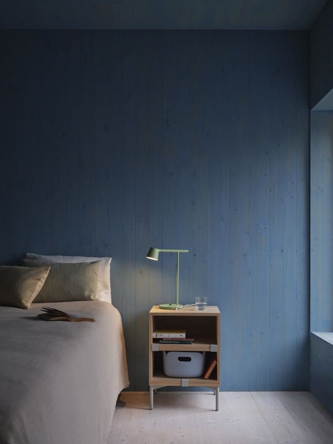 Muuto Stacked bedside table