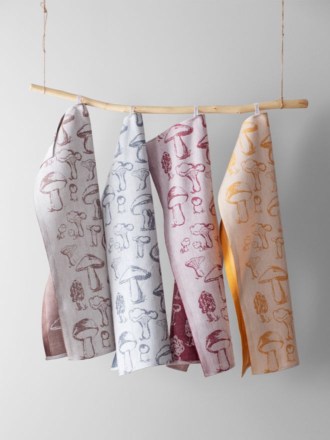 Lapuan Kankurit Sienimetsä tea towel, white - brown