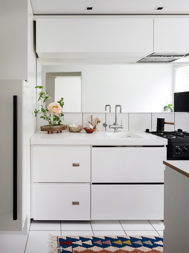 White kitchen
