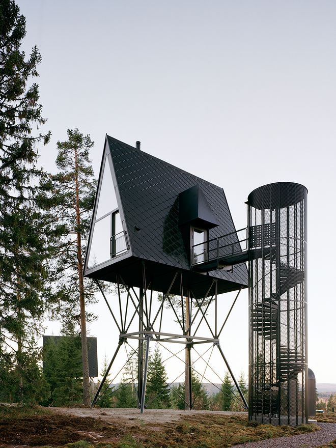 PAN Treetop Cabin exterior