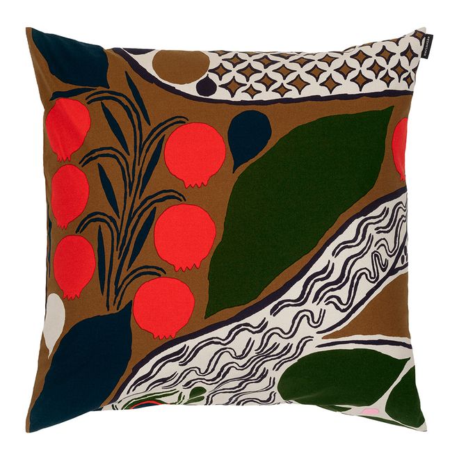 A product image with Marimekko's Rusakko cushion cover.