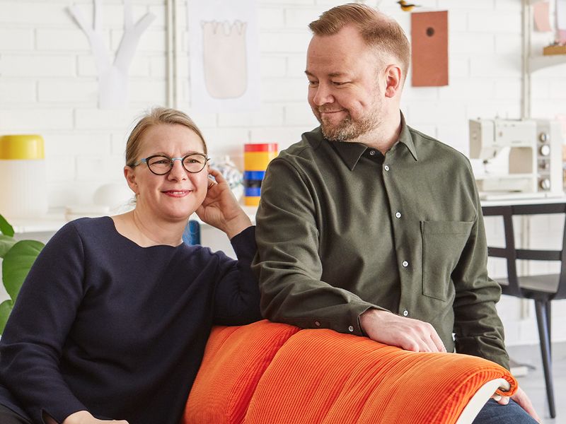 Mika ja Julie Tolvasen työ ja vapaa-aika limittyvät luontevasti Lauttasaaressa