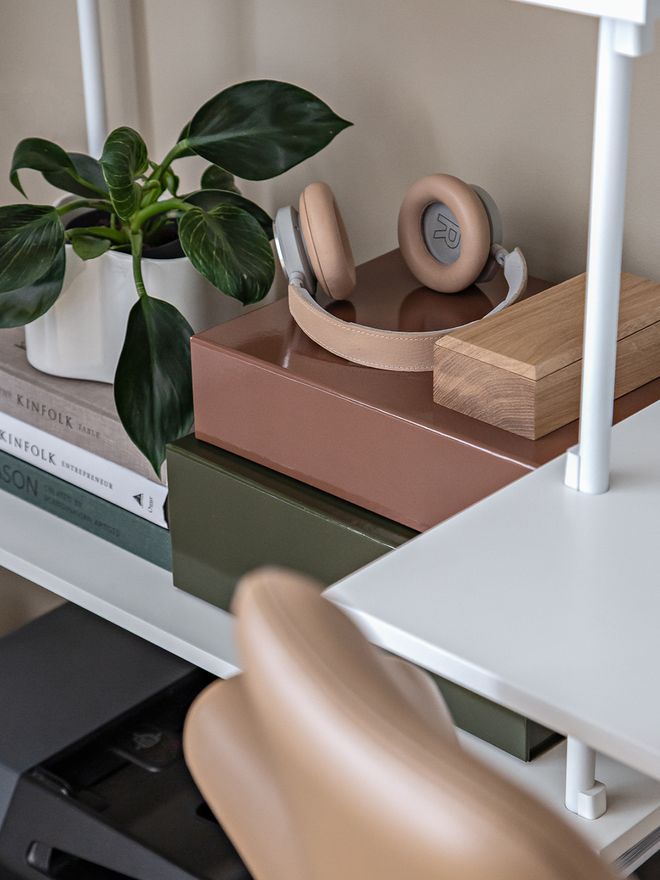 https://www.finnishdesignshop.com/product/pino-long-box-oak