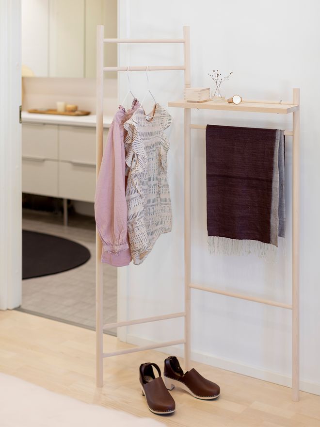 Verso Design: Tikas clothes rack