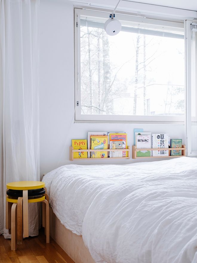Artek Stool 60, yellow