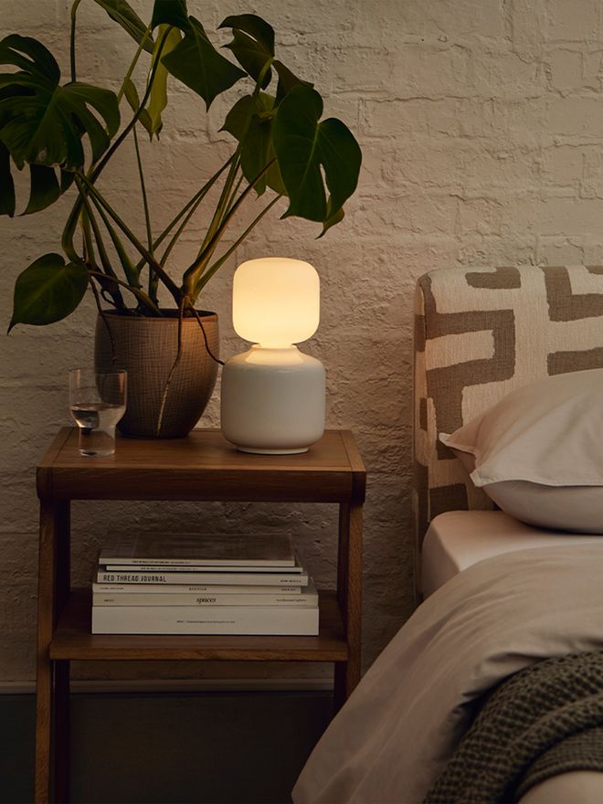 Tala Reflection Oblo table lamp, white