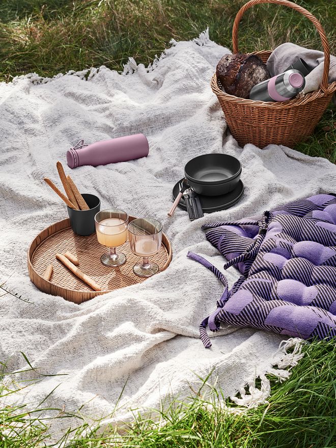 Get ready for summer adventures – check out our 8 tips for the perfect picnic!