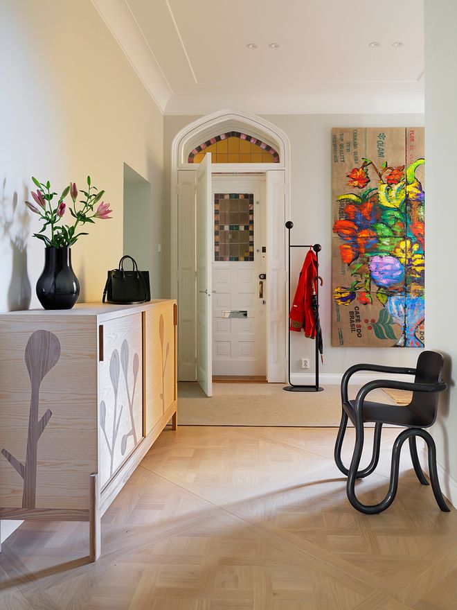 Tisti cabinet by Thomas Sandell