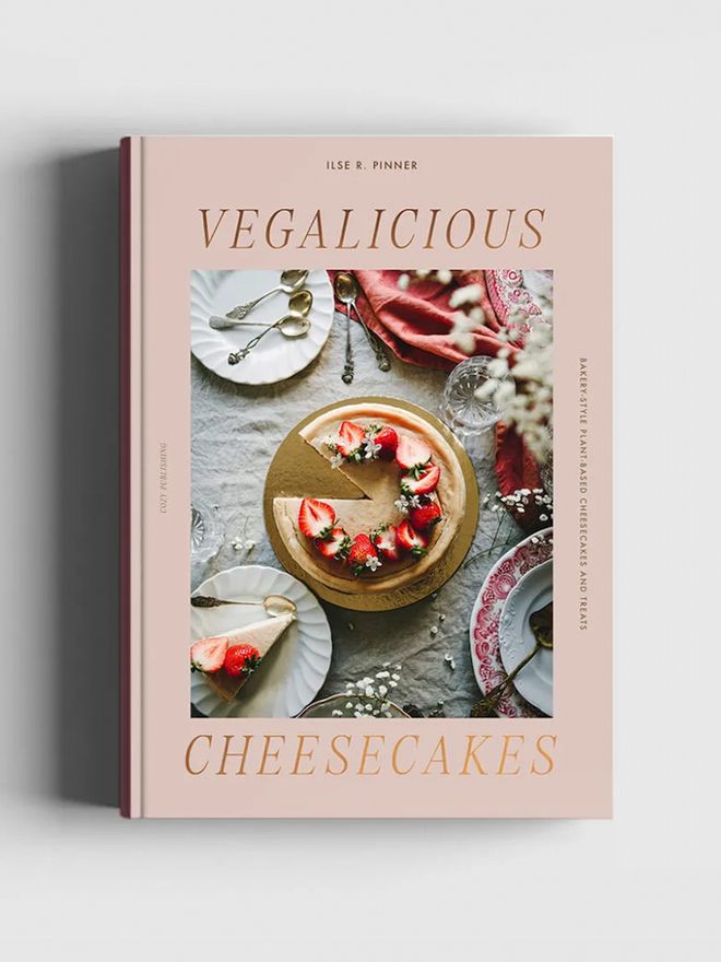 Cozy Publishing Vegalicious Cheesecakes