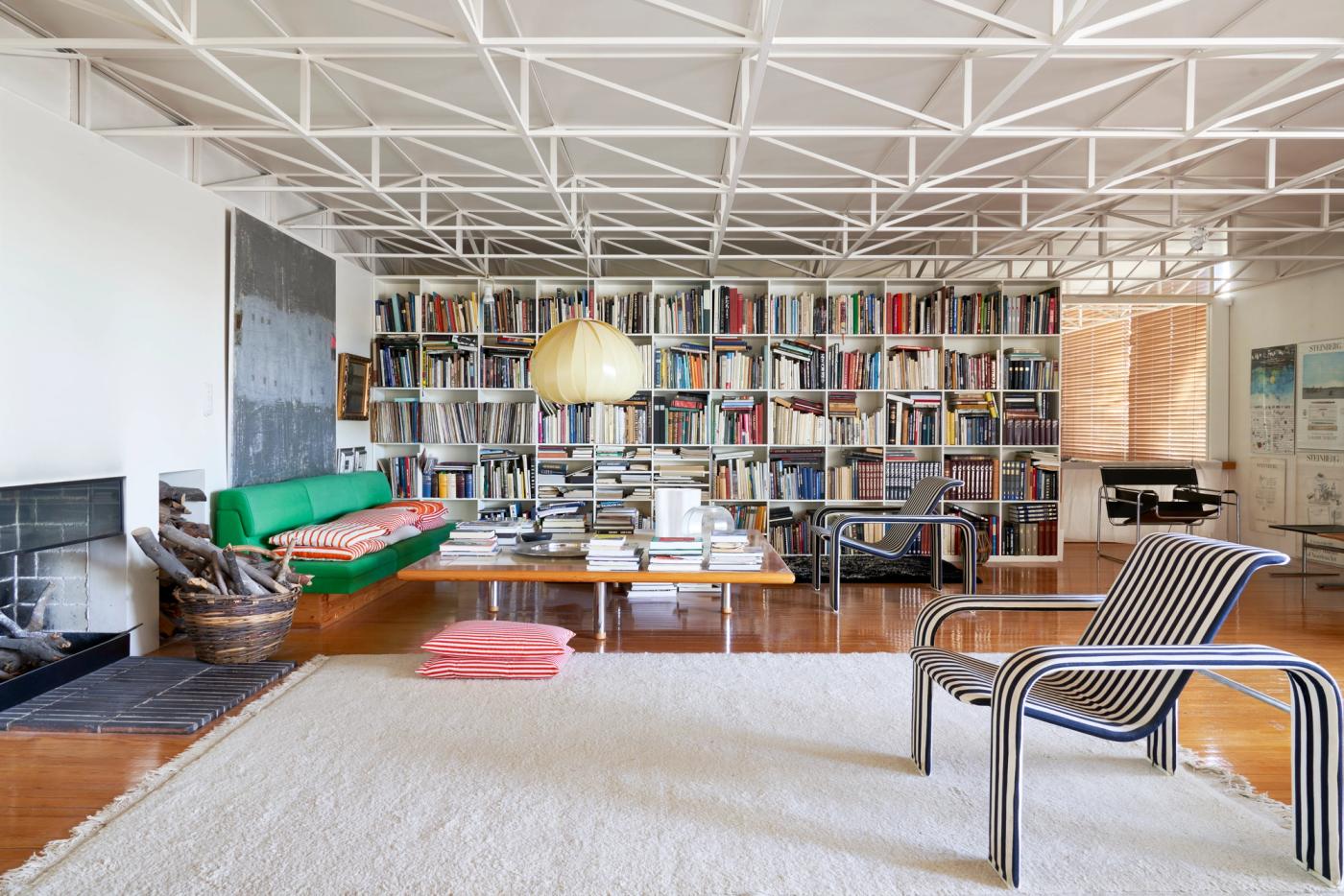 Living room in the Nurmesniemi studio home