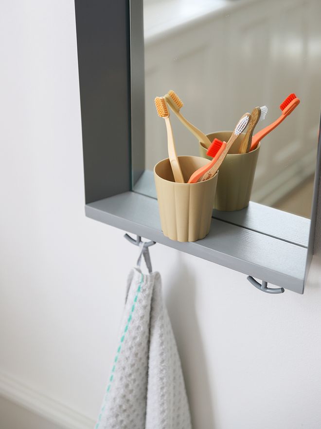 Nofred Portal mirror