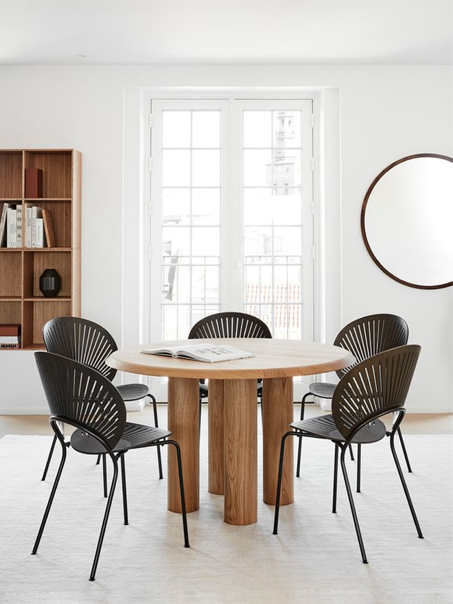 Fredericia Trinidad chairs in black