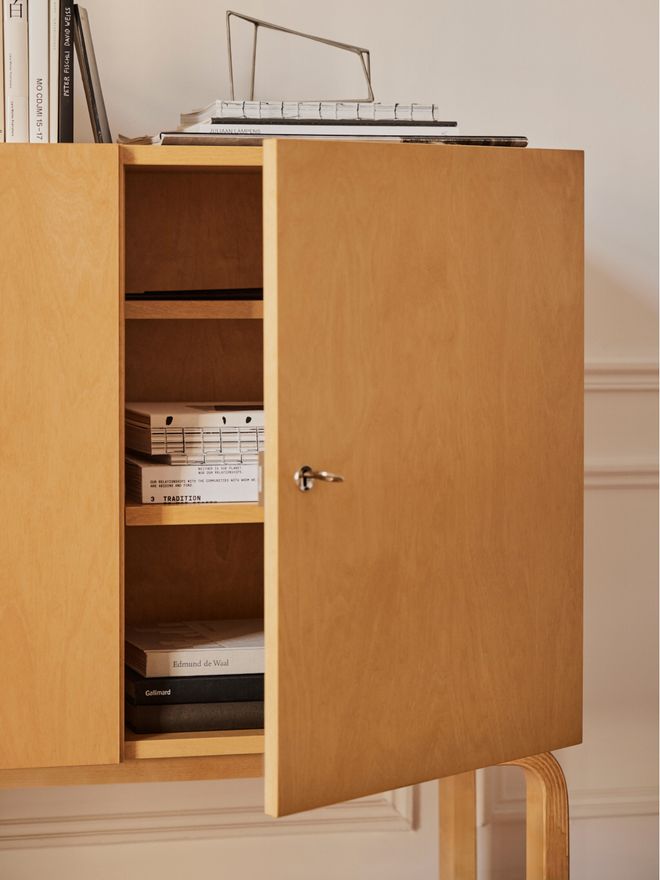 Artek Aalto cabinet 250