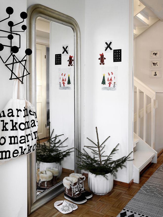 Vitra Hang it all coat rack