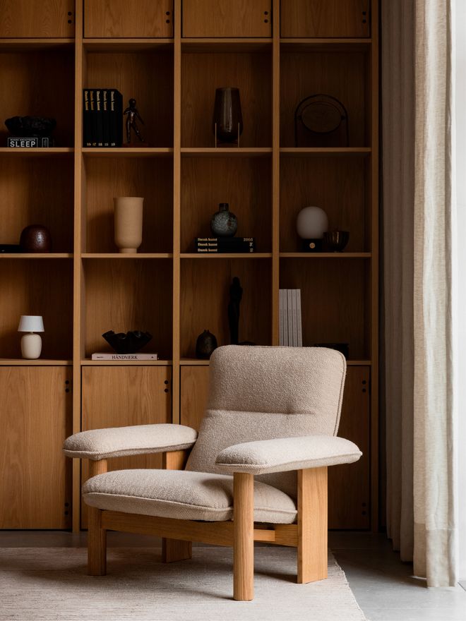 Menu Brasilia lounge chair