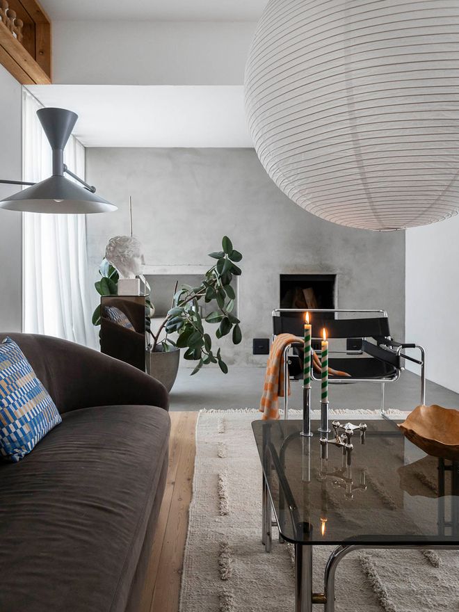 Eeva and Tapani Takkunen's home, living room