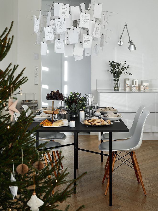 Audo Snaregade dining table