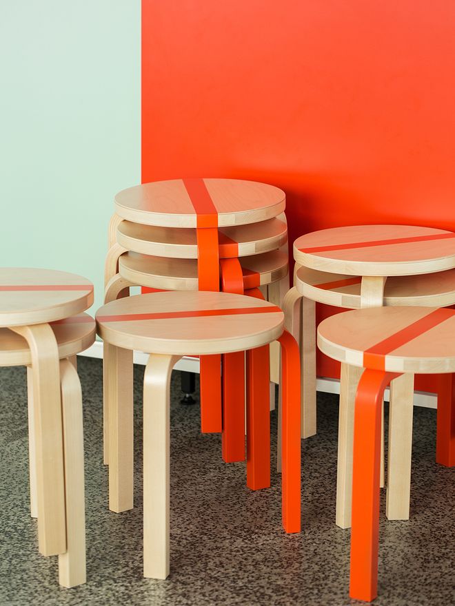 Artek Publics stool
