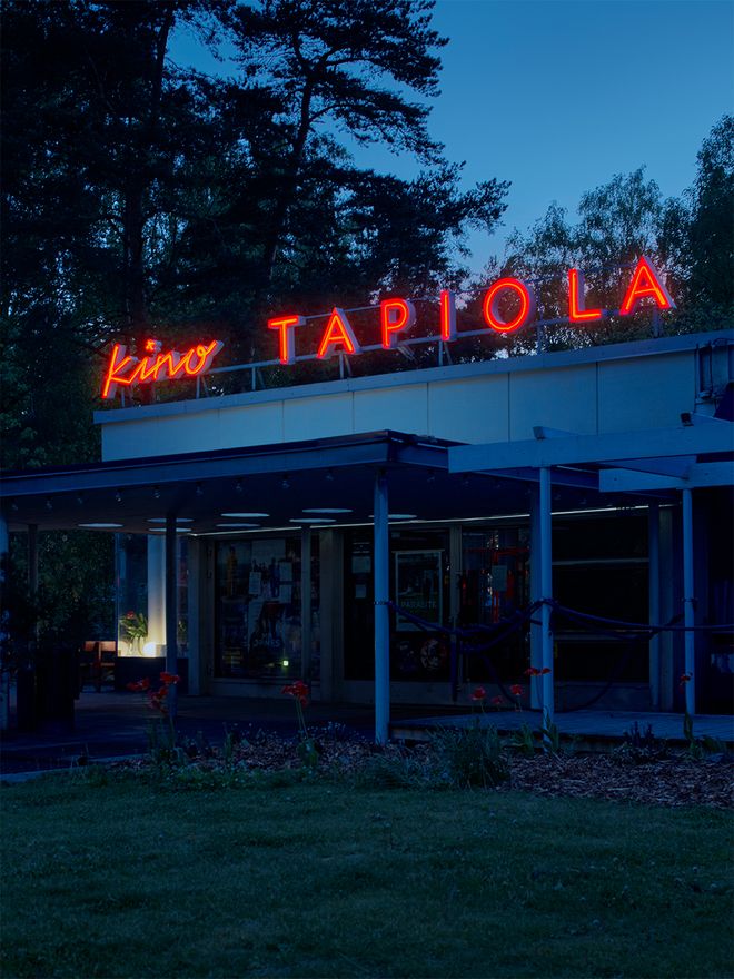 Kino Tapiola by Aarne Ervi