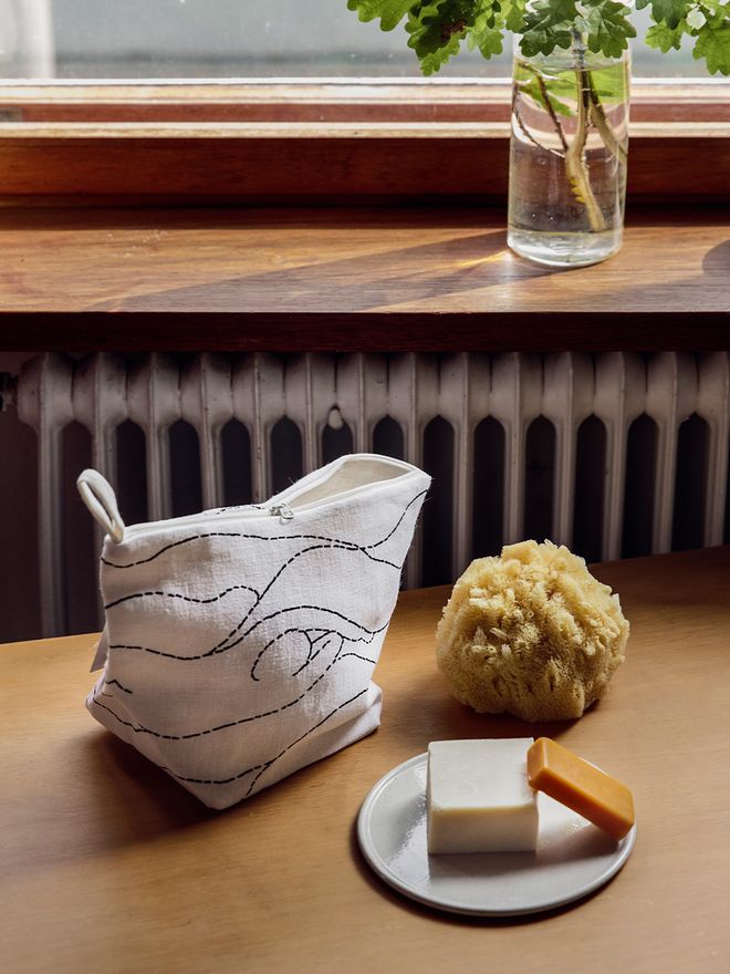 Take care of your loved ones – check out these pampering holiday gift ideas!