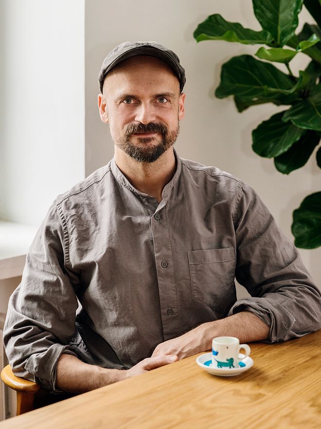 Arabia's Peppi cups and illustrator Matti Pikkujämsä