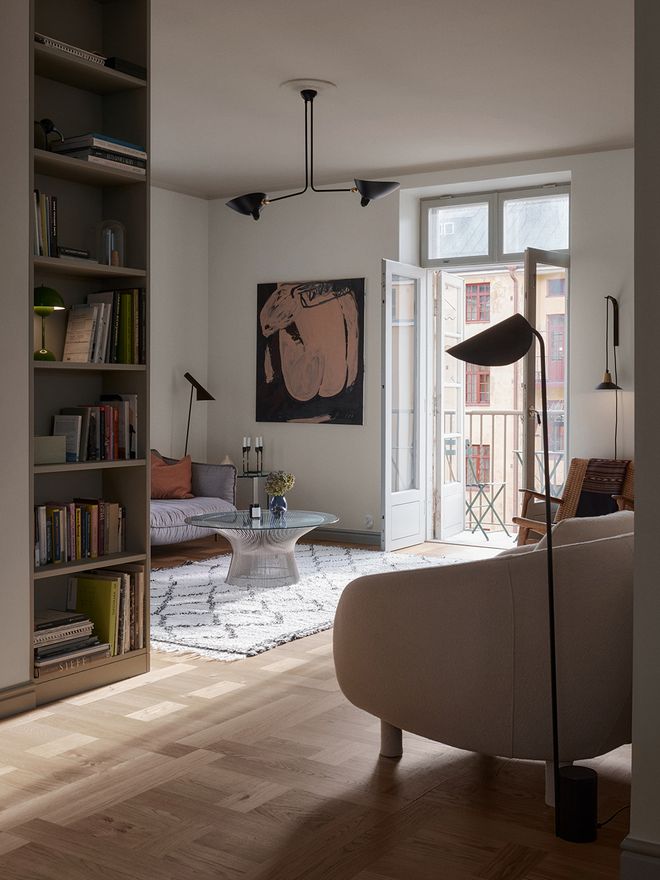 Louis Poulsen AJ Floor lamp