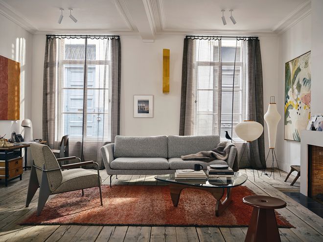 Vitra Noguchi coffee table, walnut