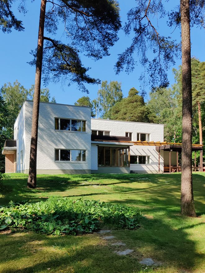 An image featuring Kantola, a residence designed by Alvar Aalto, located in Sunila, Finland.