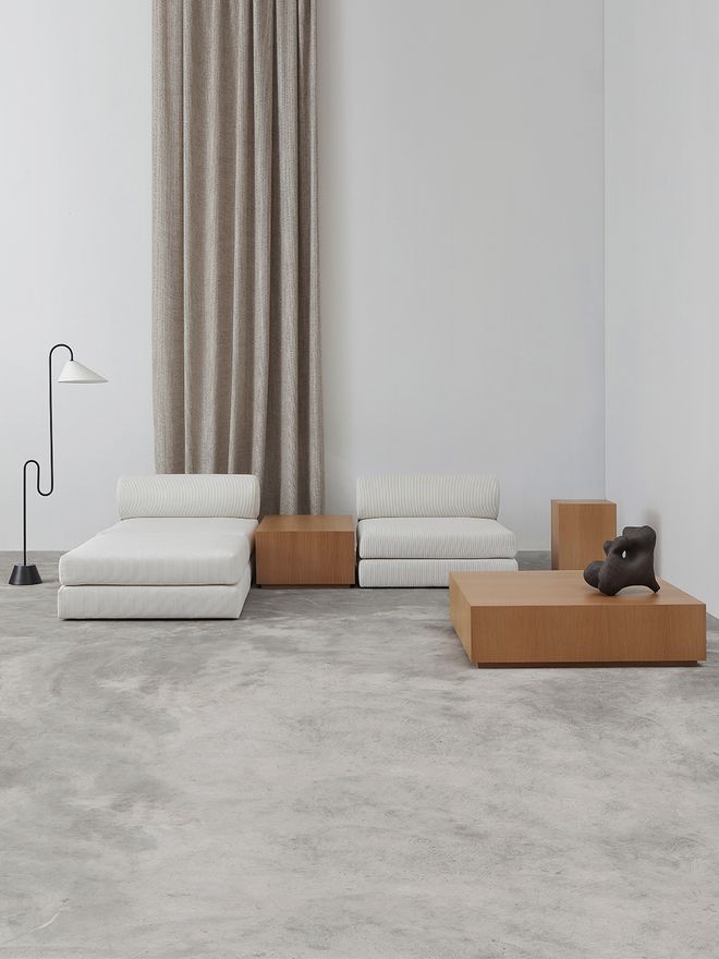 Interface Box coffee table, 35 x 35 x 50 cm, oak