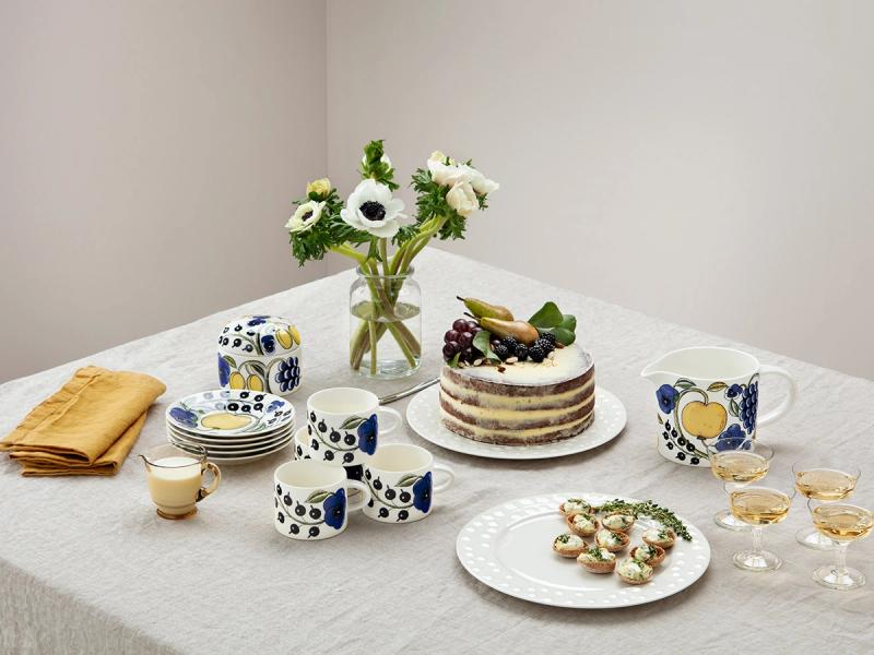 50 years of Paratiisi – Arabia celebrating Birger Kaipiainen's beloved tablewear