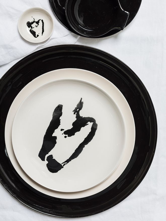 Serax  Feast deep plate, 2 pcs, white - black
