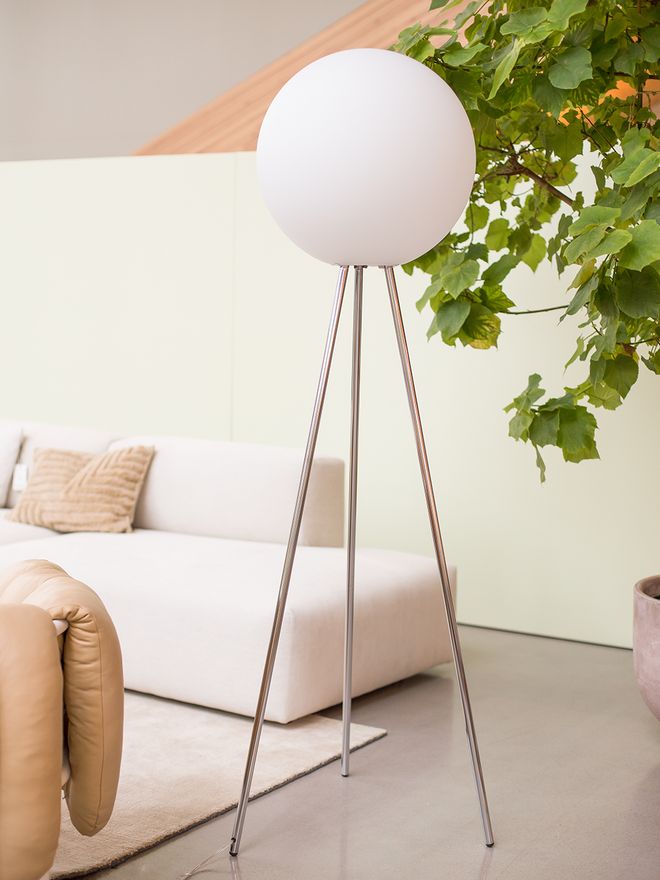FontanaArte Prima Signora floor lamp
