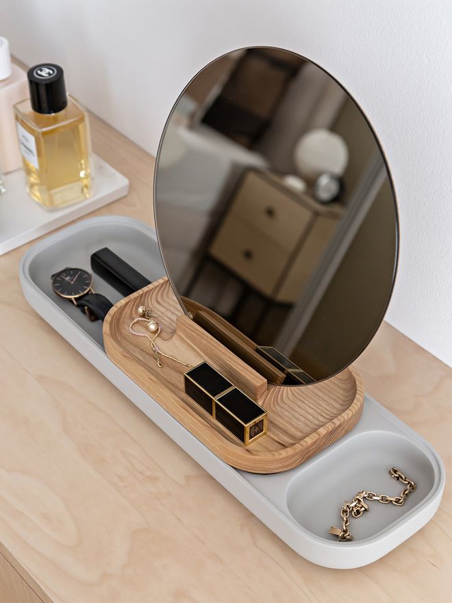 Fritz Hansen KN Slide table mirror, ash - grey concrete