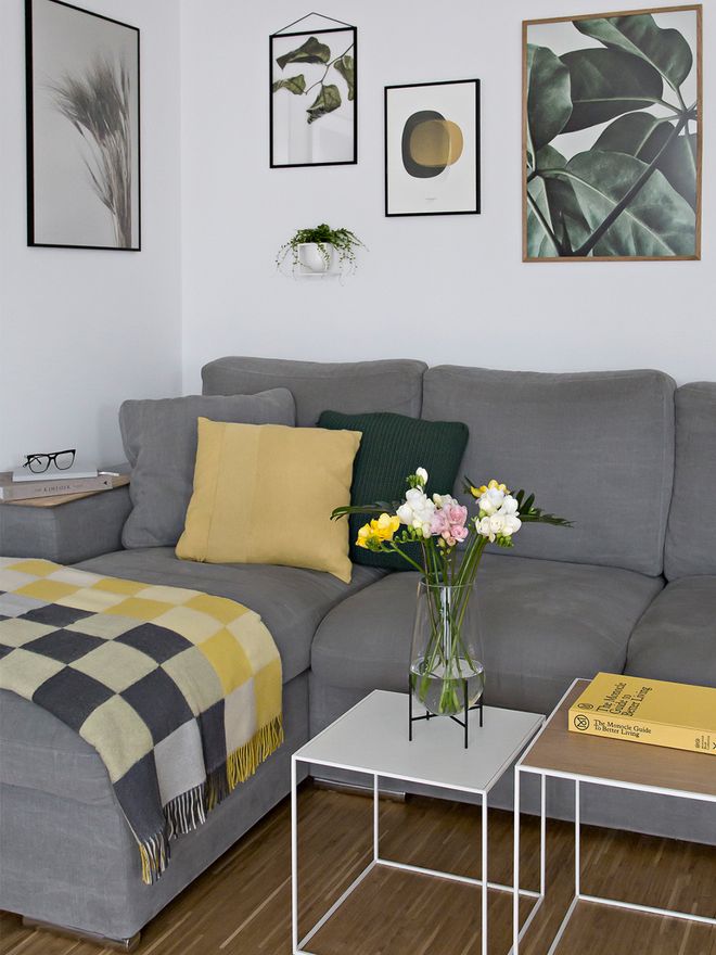 The yellow Layer cushion by Muuto