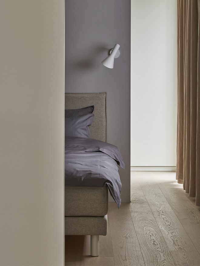 Matri Aina bed