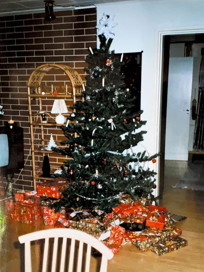 Nita Hauhia’s tips for vintage gifts from Franckly: “I prepare for the holiday season by buying pre-owned gifts all year round!”