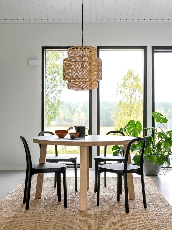 Woodnotes Siro+ chairs