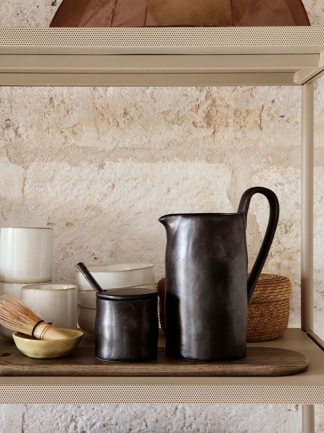 Ferm Living Flow kannu, musta
