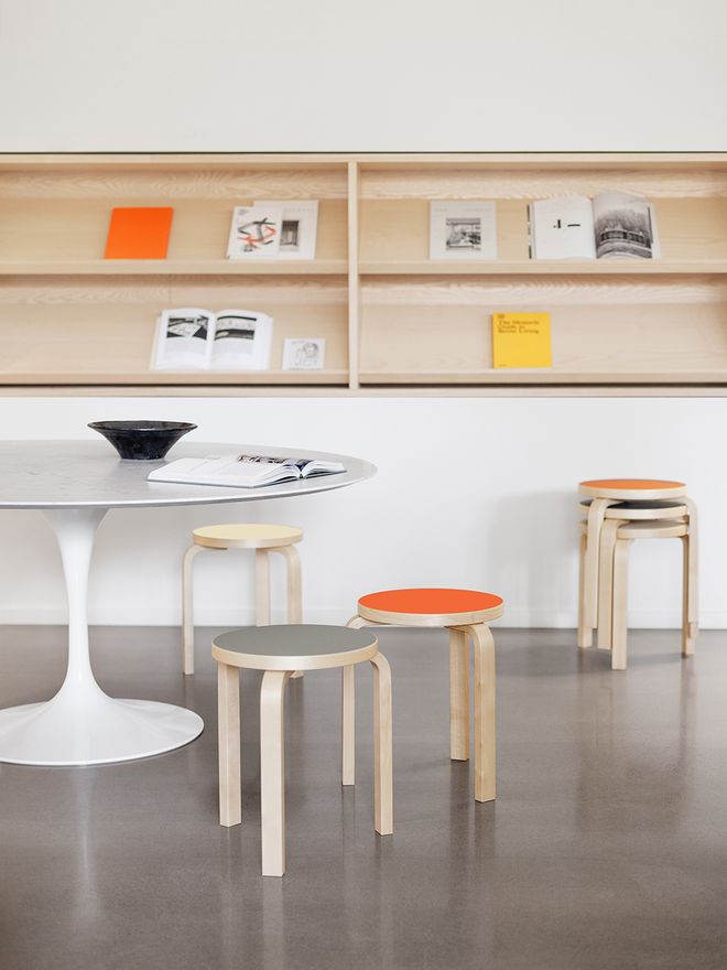 Artek  Aalto stool 60, pearl beige linoleum - birch