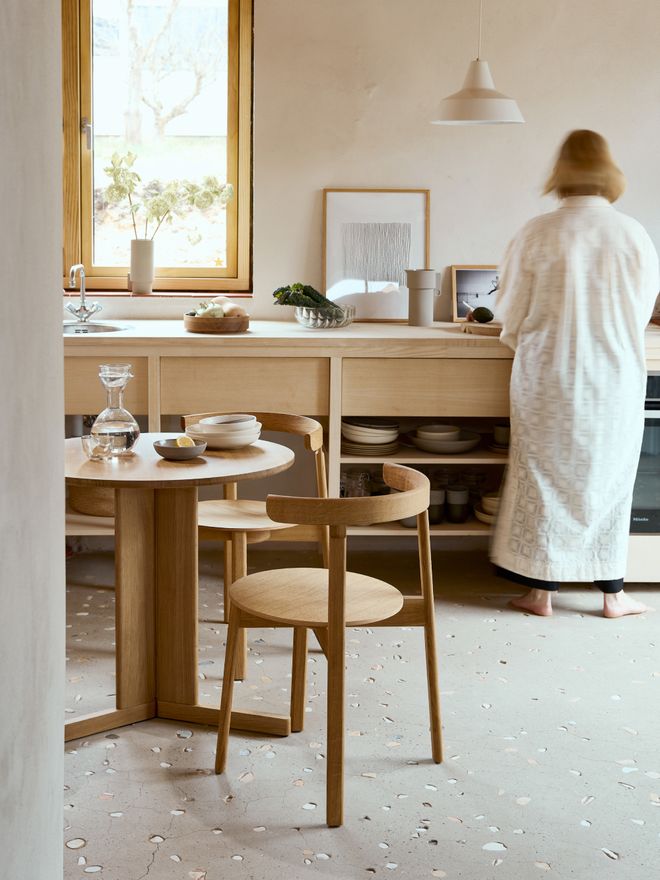 What’s new: Form & Refine’s Lunar chair
