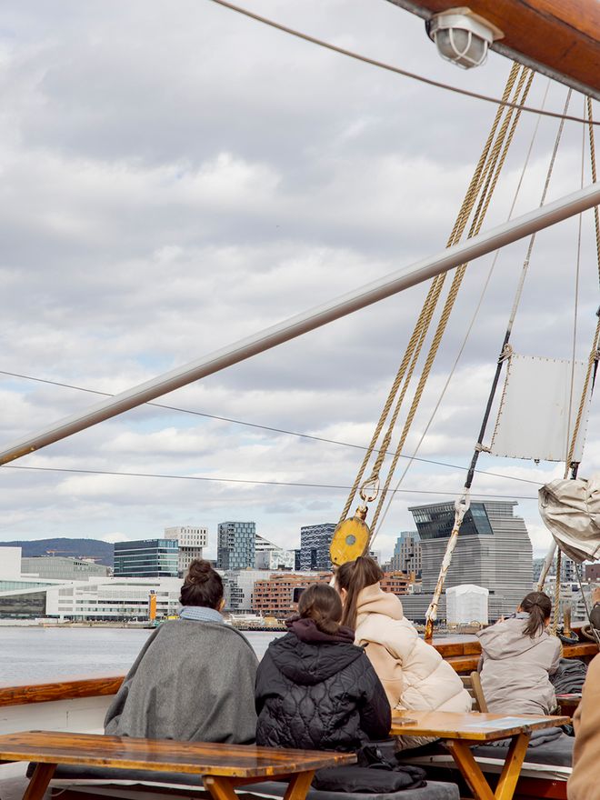 A sailing boat tour in Oslo