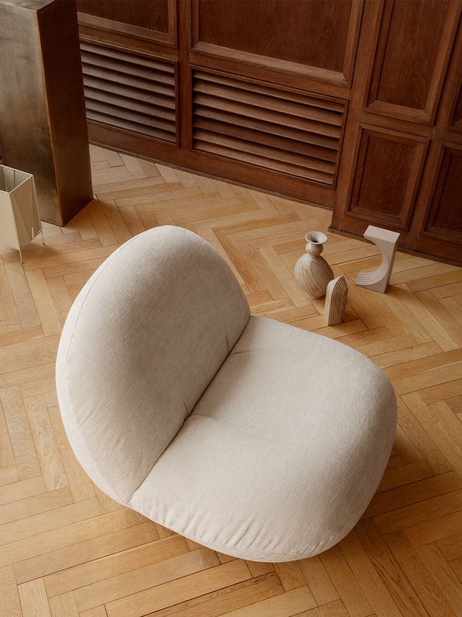 Gubi Pacha lounge chair