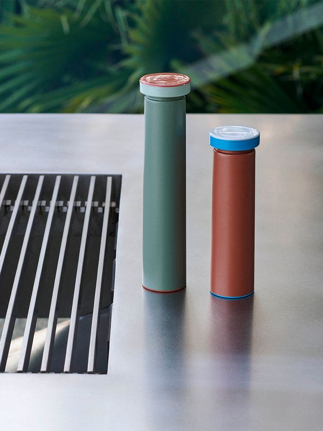 HAY Salt & Pepper mill, L, sage green