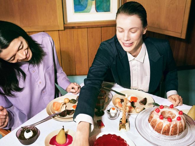 Iittala Holiday 2023: Teema plates, Kastehelmi cake stand
