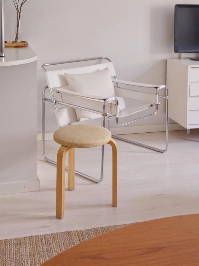 Artek Stool 60, birch