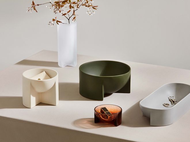 Iittala's Kuru bowls and vases.