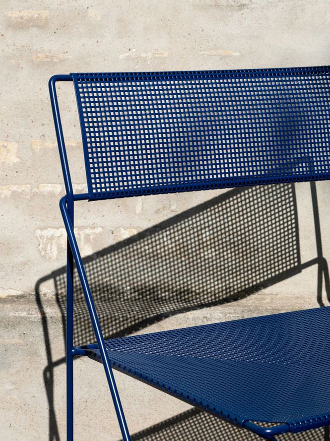 Magnus Olesen X-Line chair, blue