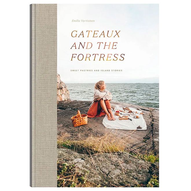 A product image with Cozy Publishing's Gateaux and the Fortress book.